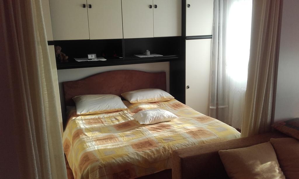 Apartment Moni Rijeka Eksteriør billede